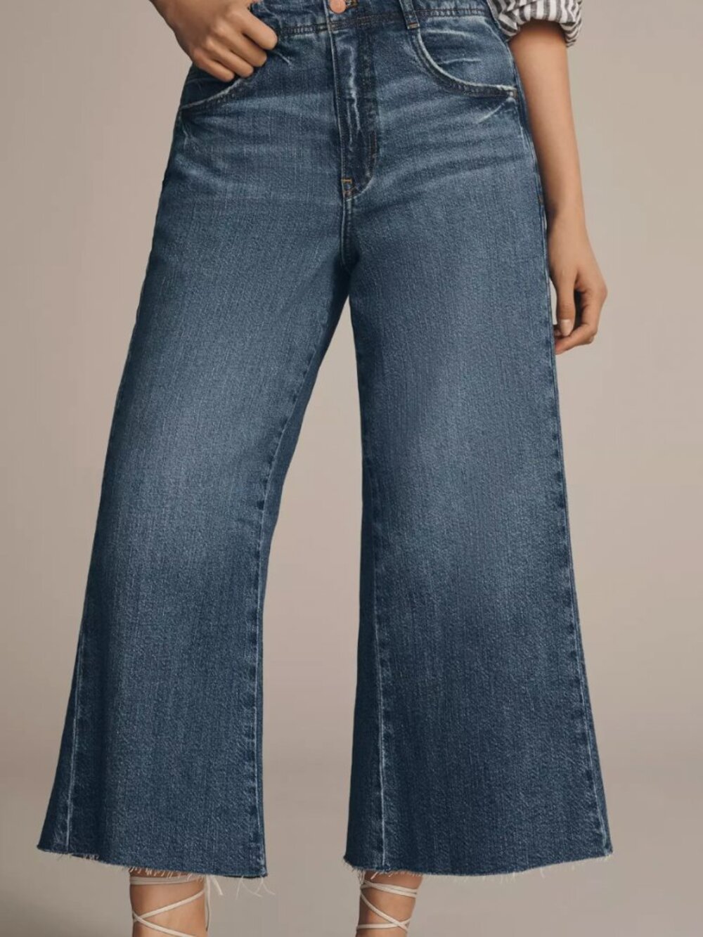 The Adi Crop Mid-Rise Flare Jeans by Pilcro SIZE 34
